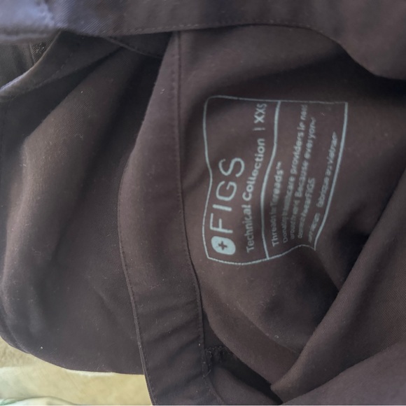 Figs Brown Set - Picture 2 of 3